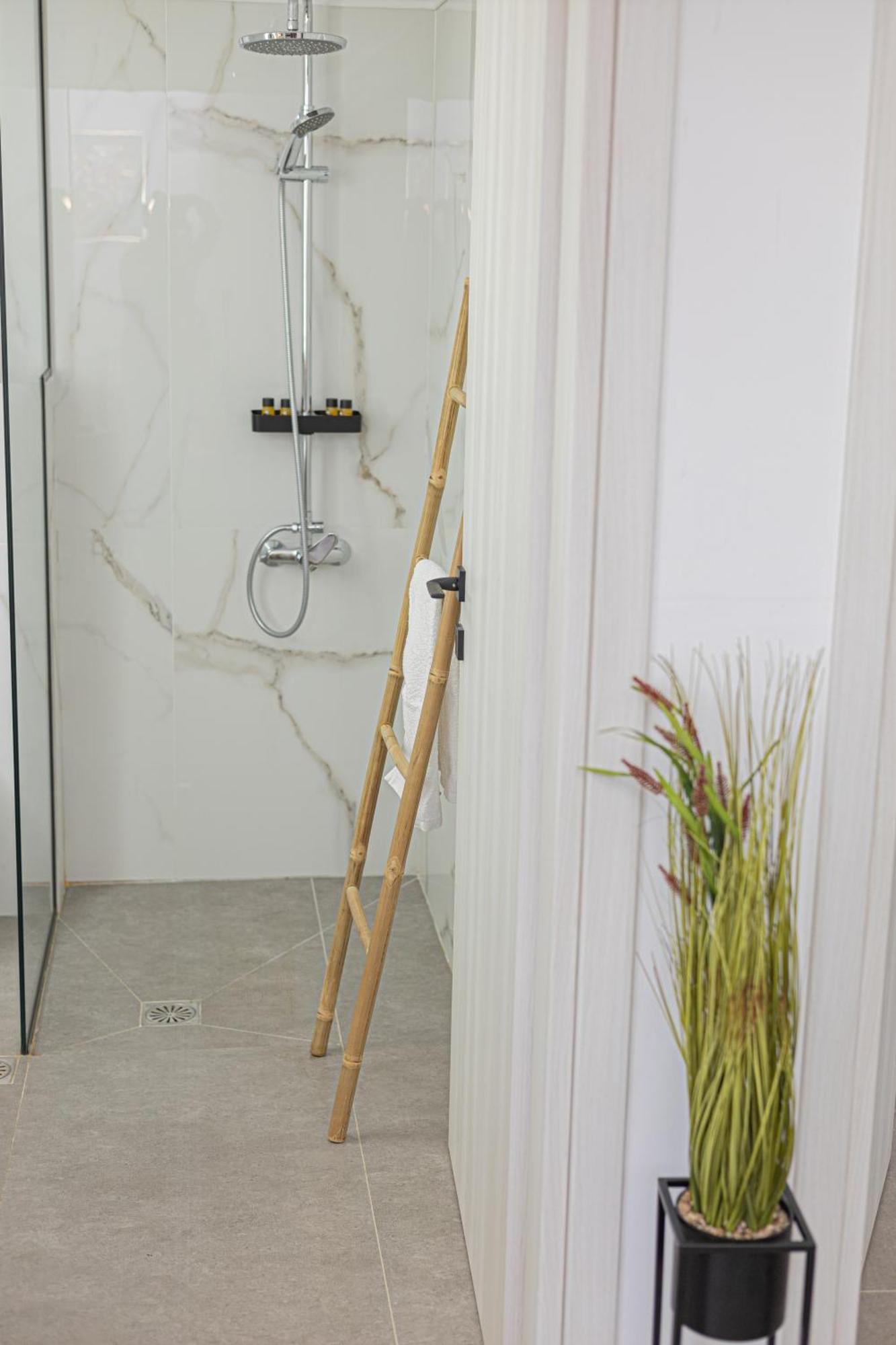 Ammira Mare Apartment Agia Pelagia  Buitenkant foto